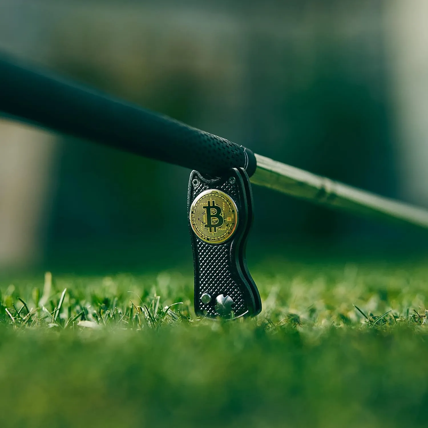 Bitcoin Golf Divot Repair Tool, All-Metal Golf Accessories - 3- in-1 Golf Multitool (Divot Tool, Ball Marker, Club Holder) | Foldable with with Pop-up Button & Magnetic Ball Marker