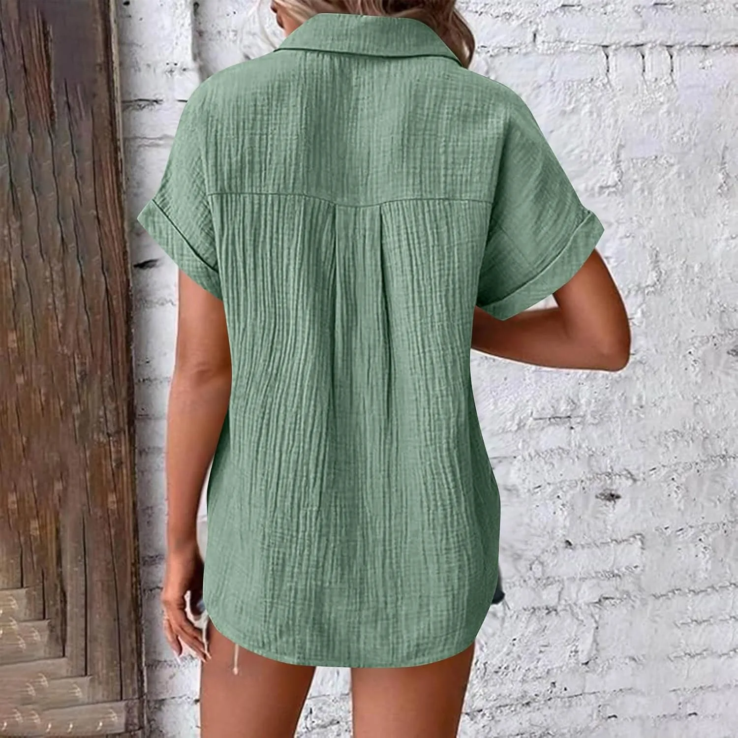 Button Down Shirts for Women Short Sleeve Shirt 2025 Summer Wrinkled V Neck T Shirt Tops Home Beach Blouse with Pocket