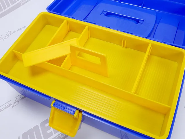 Meiho DX-2 Tackle Box